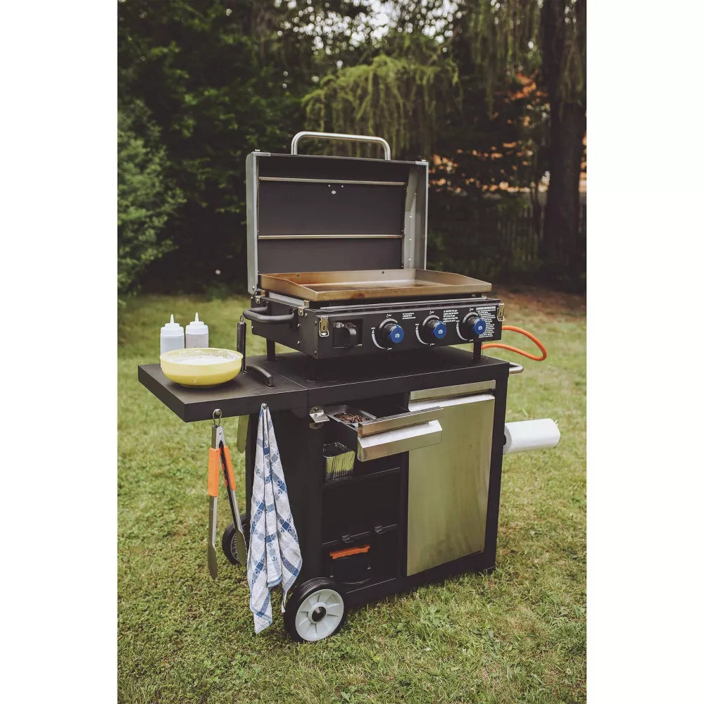 Razor 3-Burner Portable Griddle with Lid, GGC2228MG at Tractor Supply Co.