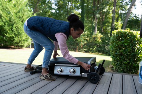 Deluxe 25" Inch Folding 2-Burner Griddle for Maximum Portability with FREE 5 Piece Accessory Kit