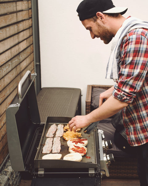 Deluxe 25" Inch Folding 2-Burner Griddle for Maximum Portability with FREE 5 Piece Accessory Kit